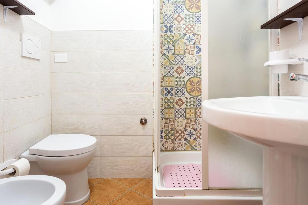 Albachiara Huge Apt カターニア エクステリア 写真